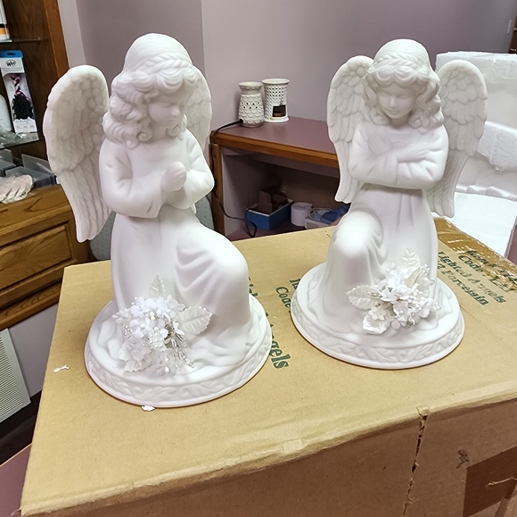 Angels - Picture 6 of 6